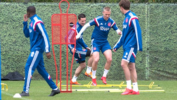 粉丝们的关 粉丝们的关