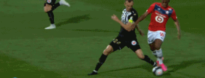 在多人池维 在多人池维